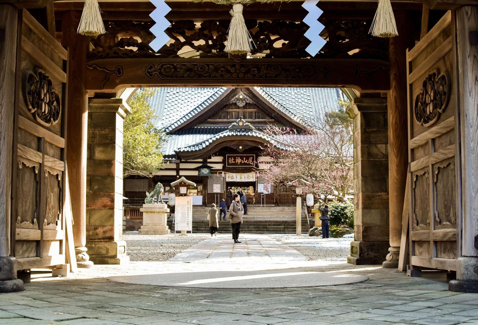 Hyatt Centric Канандзава Экстерьер фото The temple's main hall